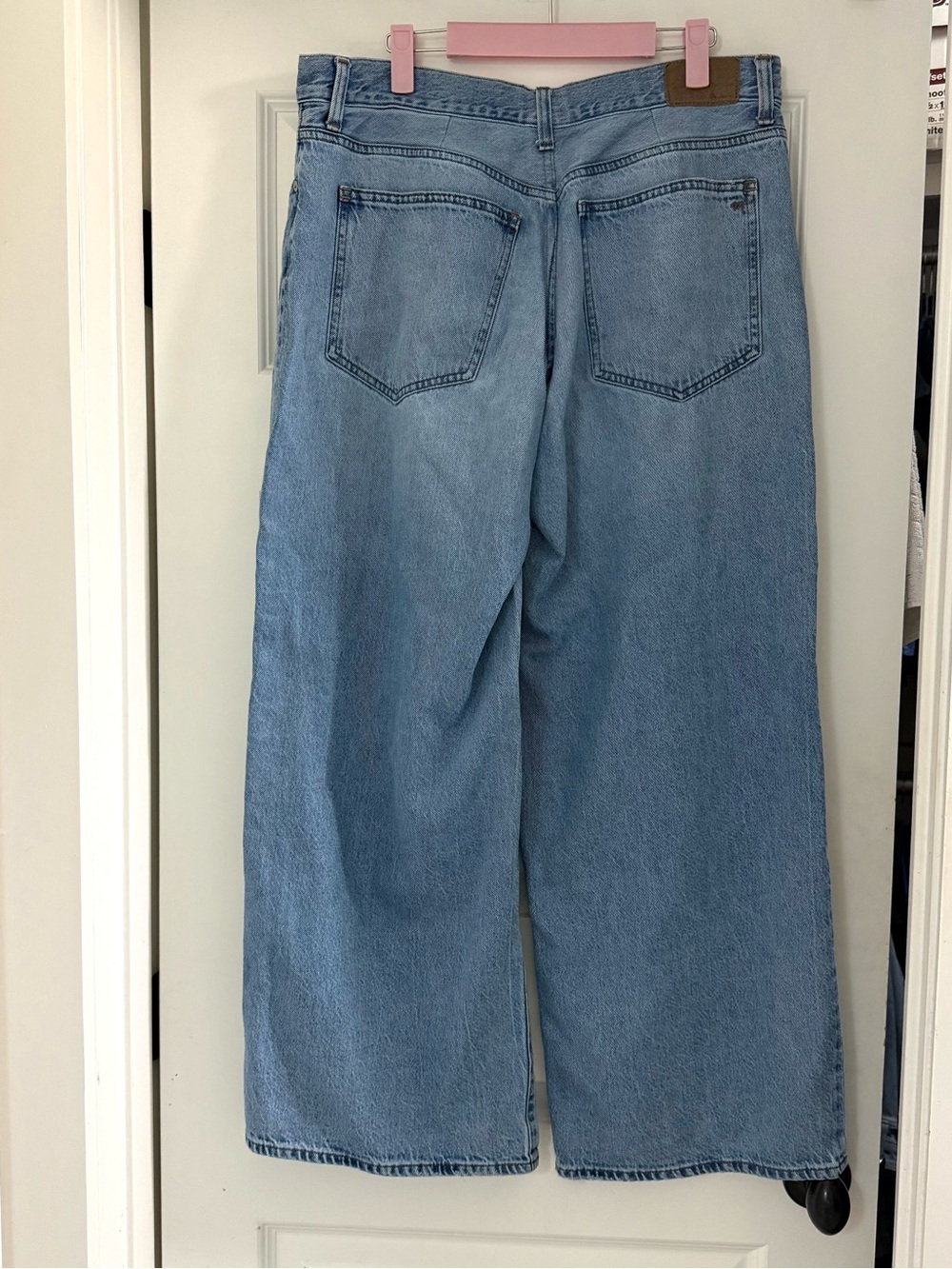 Madewell Low-Rise Superwide Leg Jeans - Picture 7 of 7